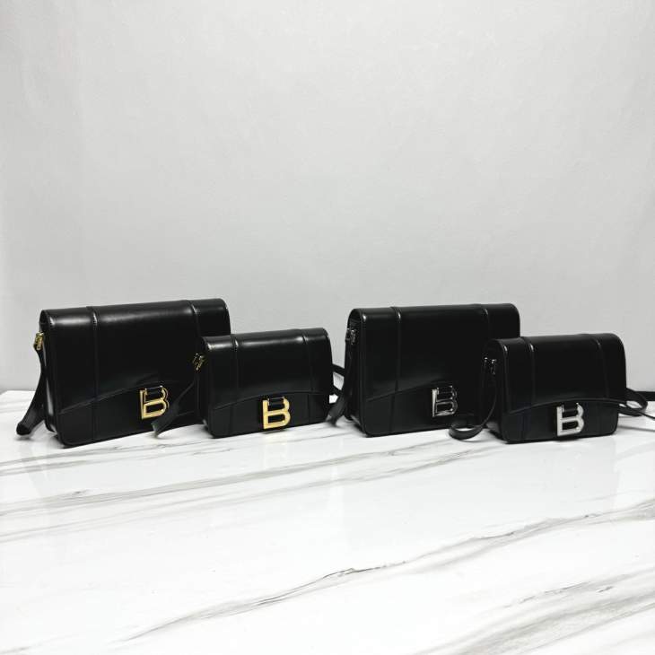 Picture of Balenciaga Handbags _SKUfw199739919fw